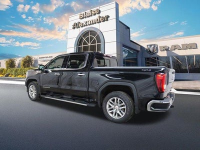 2019 GMC Sierra 1500 Crew Cab Short Box 4-Wheel Drive SLT