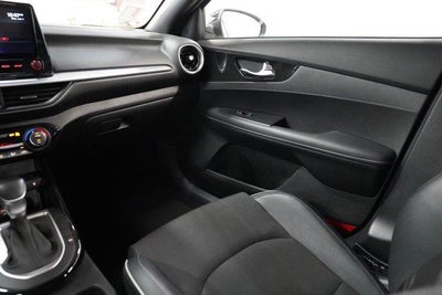 2022 Kia Forte GT-Line IVT