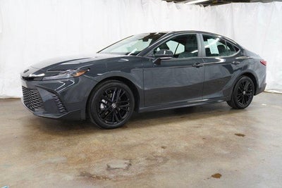 2026 Toyota Camry SE AWD (Natl)