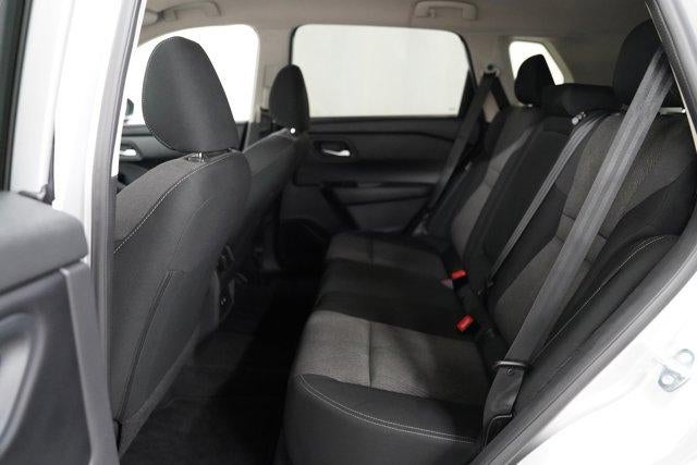 2025 Nissan Rogue AWD SV