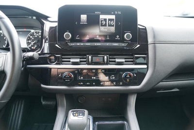 2025 Nissan Pathfinder SV 4WD