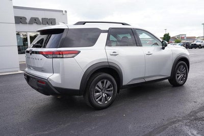 2025 Nissan Pathfinder SV 4WD