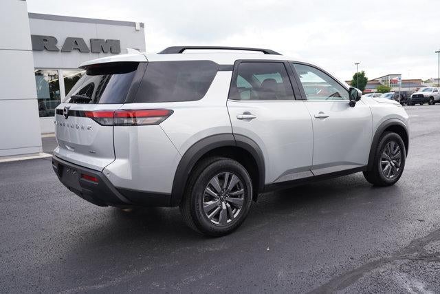 2025 Nissan Pathfinder SV 4WD