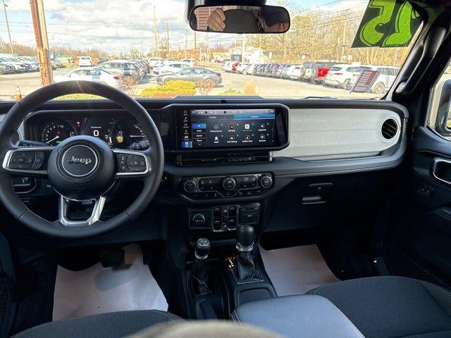 2025 Jeep Wrangler 4xe Sahara 4x4