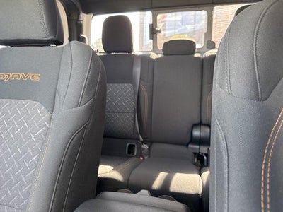 2026 Jeep Gladiator Mojave 4x4