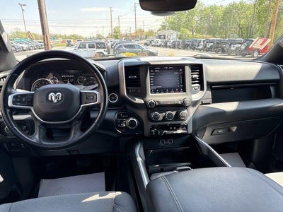 2021 RAM 1500 Big Horn 4x4 Crew Cab 5'7" Box