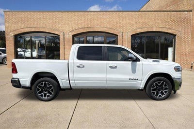 2026 RAM 1500 Laramie 4x4 Crew Cab 5'7" Box