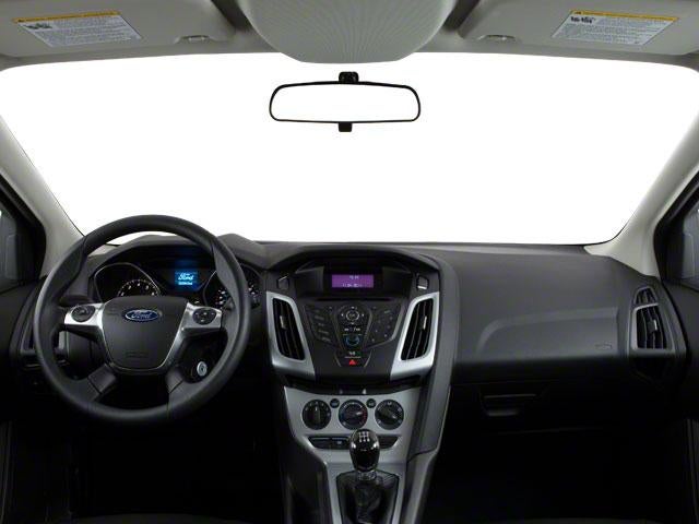 2012 Ford Focus 5dr HB SE