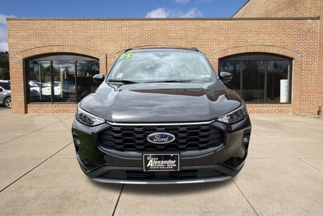 2025 Ford Escape ST-Line Select AWD