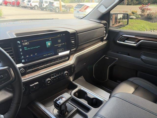 2024 Chevrolet Silverado 1500 Crew Cab Short Box 4-Wheel Drive RST