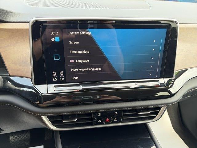 2026 Volkswagen Atlas 2.0T SE w/Technology 4MOTION