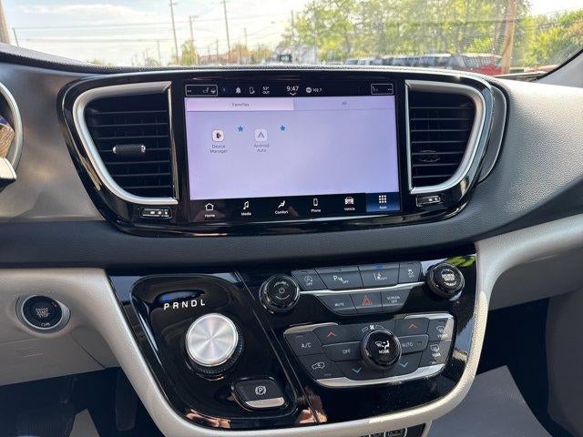 2024 Chrysler Pacifica Touring L FWD