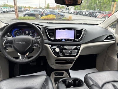 2023 Chrysler Pacifica Touring L FWD