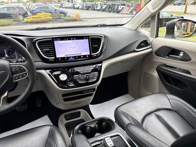 2023 Chrysler Pacifica Touring L FWD