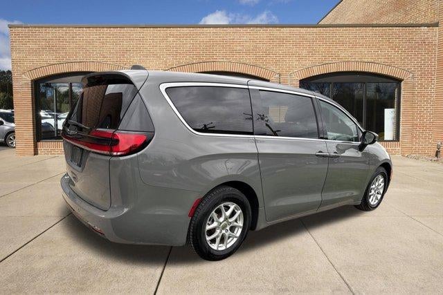 2023 Chrysler Pacifica Touring L FWD