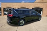 2023 Chrysler Pacifica Hybrid Touring L FWD