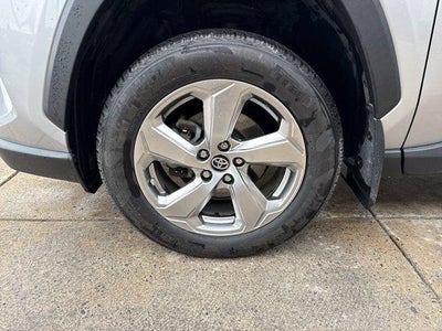 2019 Toyota RAV4 Hybrid Limited AWD (Natl)