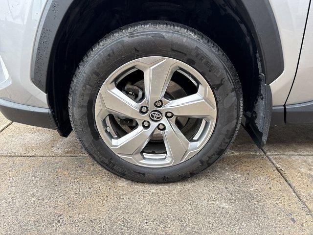 2019 Toyota RAV4 Hybrid Limited AWD (Natl)