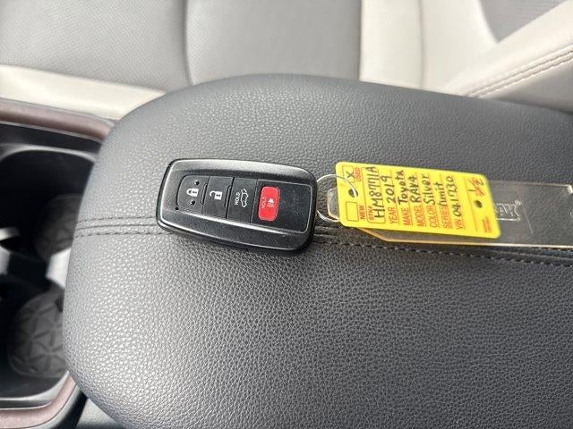 2019 Toyota RAV4 Hybrid Limited AWD (Natl)