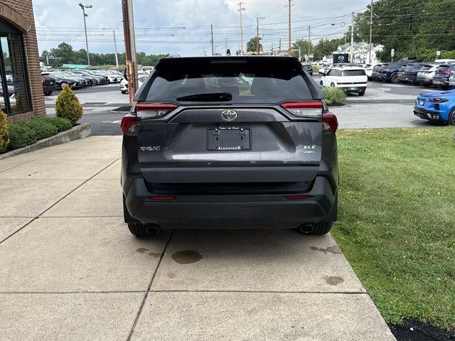 2019 Toyota RAV4 XLE AWD (Natl)
