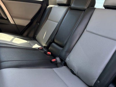 2016 Toyota RAV4 FWD 4dr XLE (GS)