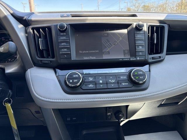 2016 Toyota RAV4 FWD 4dr XLE (GS)