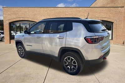 2025 Jeep Compass Trailhawk 4x4
