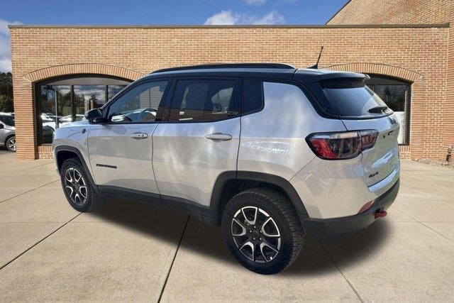 2025 Jeep Compass Trailhawk 4x4