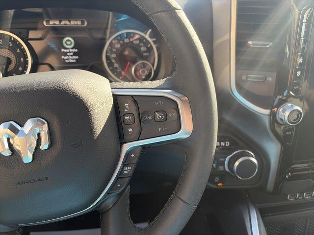 2026 RAM 1500 Big Horn 4x4 Crew Cab 5'7" Box