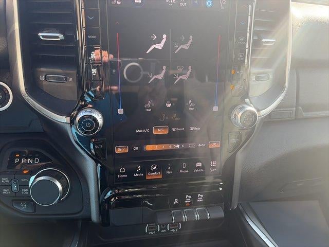 2026 RAM 1500 Big Horn 4x4 Crew Cab 5'7" Box