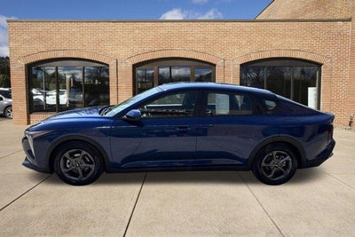 2025 Kia K4 LXS FWD