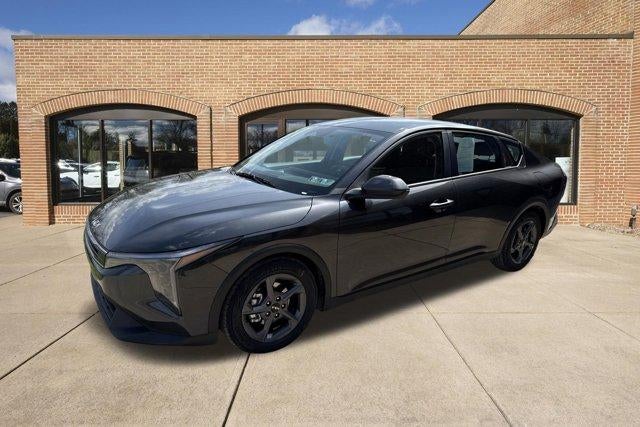 2025 Kia K4 LXS FWD