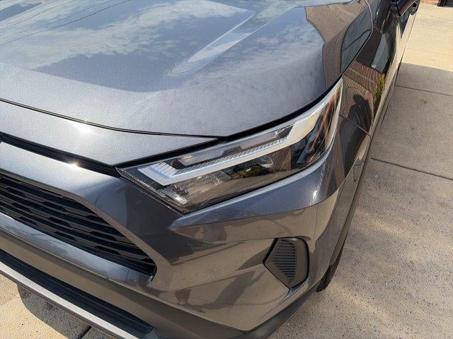 2025 Toyota RAV4 Hybrid XLE AWD (Natl)