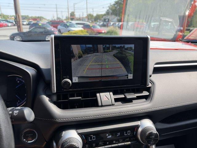 2025 Toyota RAV4 Hybrid XLE AWD (Natl)