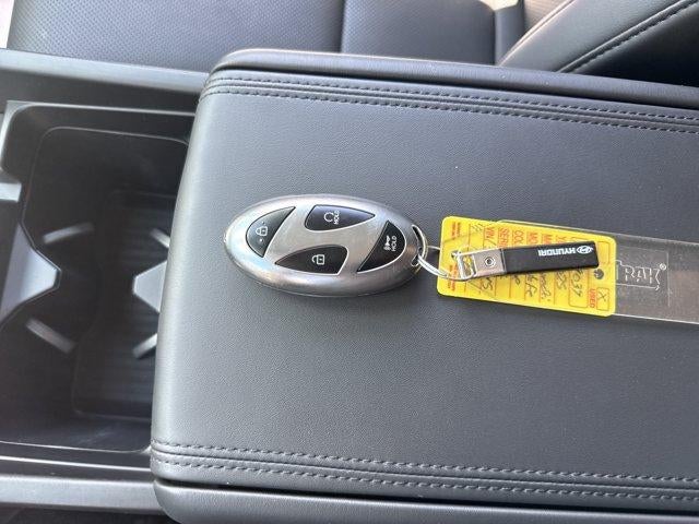 2025 Hyundai SANTA FE SEL AWD
