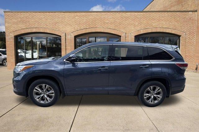 2016 Toyota Highlander AWD 4dr V6 LE Plus (SE)