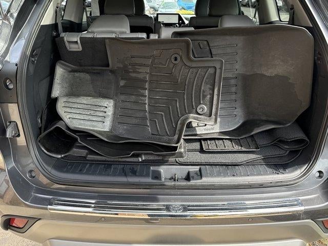 2023 Toyota Highlander Hybrid Platinum AWD (Natl)