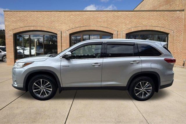 2019 Toyota Highlander Hybrid XLE V6 AWD (Natl)