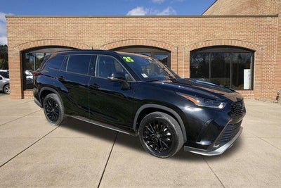 2025 Toyota Highlander XSE AWD (Natl)