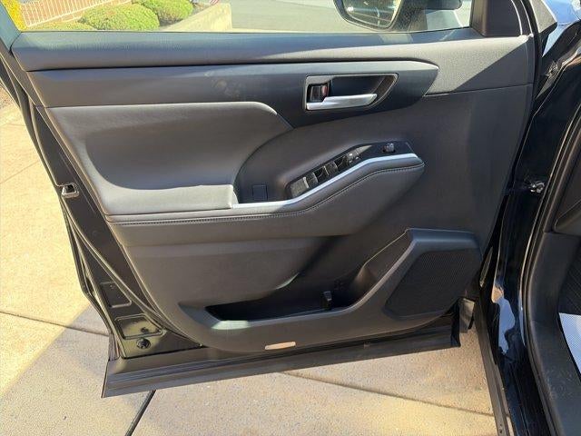 2025 Toyota Highlander XSE AWD (Natl)