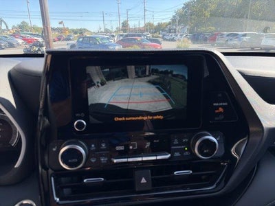 2025 Toyota Highlander XSE AWD (Natl)