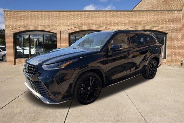 2025 Toyota Highlander XSE AWD (Natl)