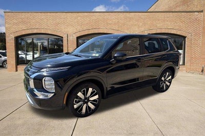 2025 Mitsubishi Outlander SE S-AWC