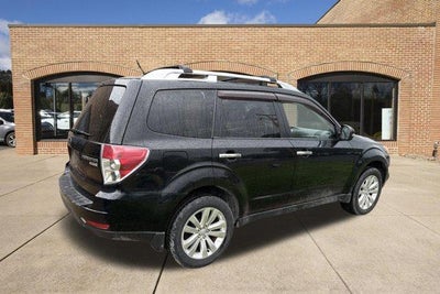2011 Subaru Forester 2.5X Touring with Navigation
