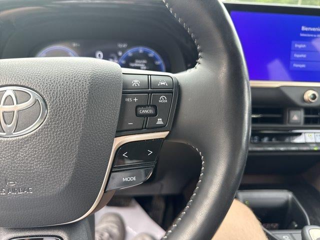 2024 Toyota Crown Limited AWD (Natl)