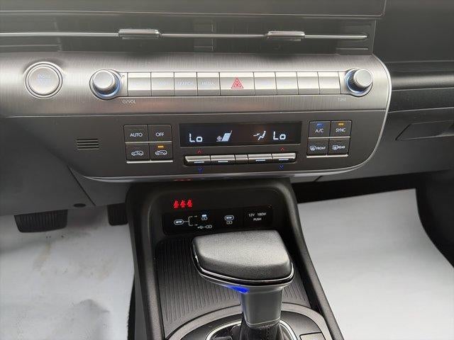 2025 Hyundai KONA SEL AWD