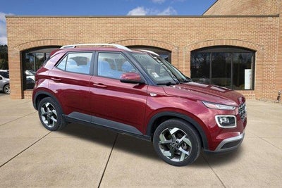 2024 Hyundai VENUE Limited IVT