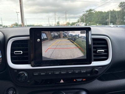 2024 Hyundai VENUE Limited IVT