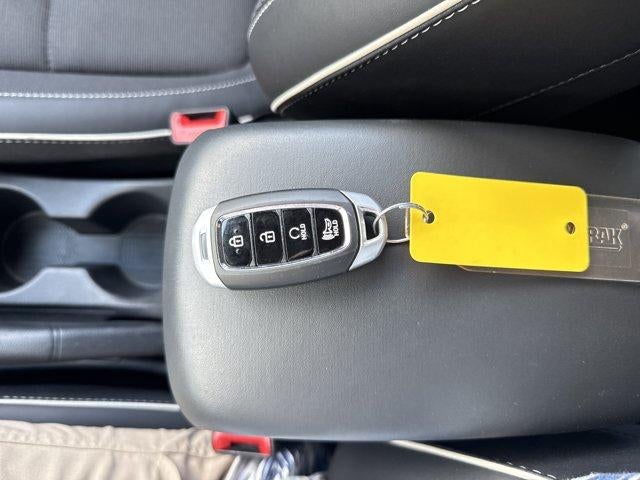 2024 Hyundai VENUE Limited IVT