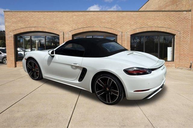 2024 Porsche 718 Boxster S Roadster